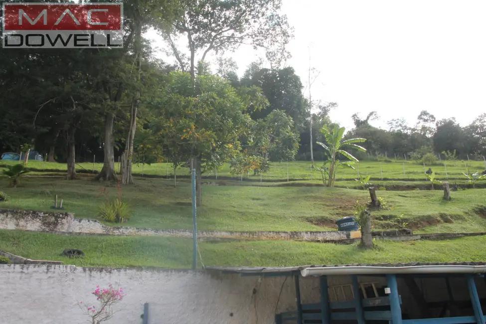 Sítio / Rancho com 4 quartos à venda, 111m2 em Itaborai - RJ - imagem 6 Foto 6 de Sítio / Rancho com 4 quartos à venda, 111m2 em Itaborai - RJ