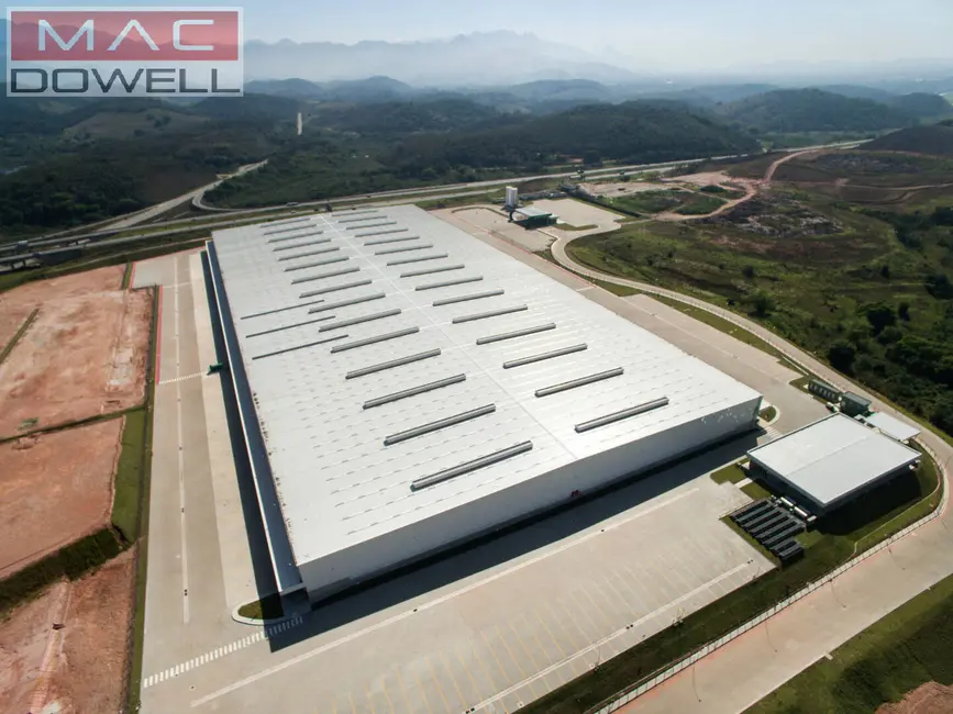 Armazém / Galpão à venda e para alugar, 2050m2 em Duque De Caxias - RJ - imagem 3 Foto 3 de Armazém / Galpão à venda e para alugar, 2050m2 em Duque De Caxias - RJ