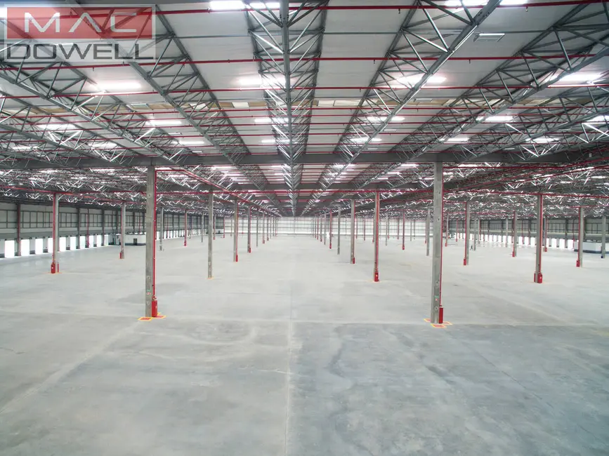 Armazém / Galpão à venda e para alugar, 2050m2 em Duque De Caxias - RJ - imagem 4 Foto 4 de Armazém / Galpão à venda e para alugar, 2050m2 em Duque De Caxias - RJ