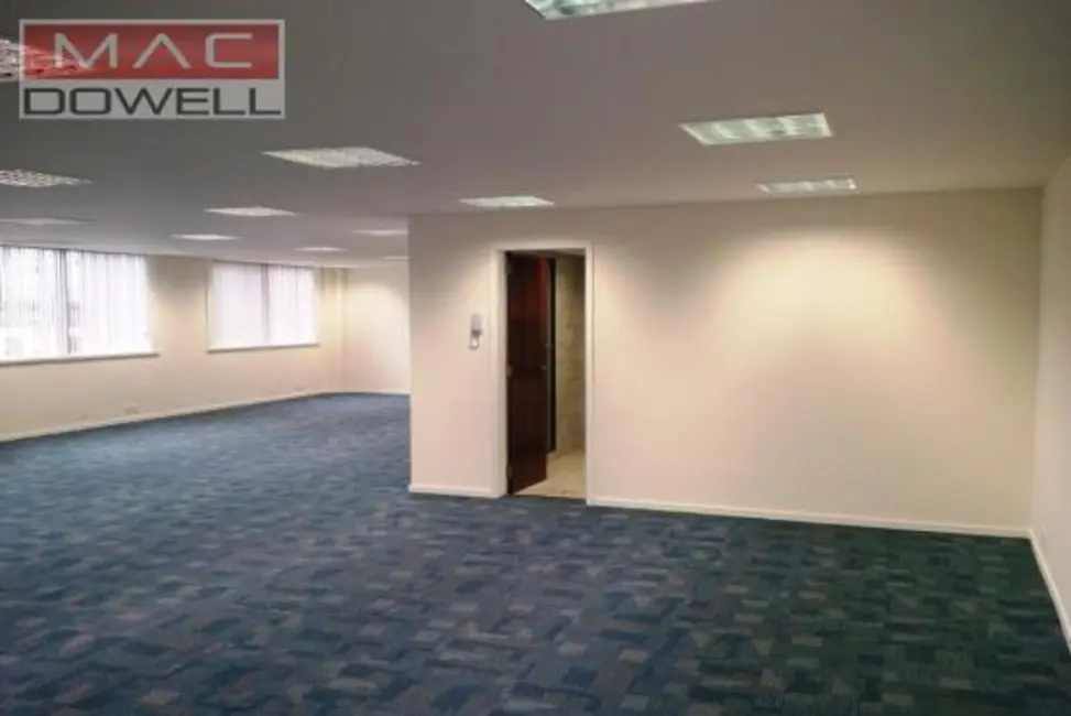 Sala Comercial para alugar, 190m2 em Rio De Janeiro - RJ - imagem 7 Foto 7 de Sala Comercial para alugar, 190m2 em Rio De Janeiro - RJ