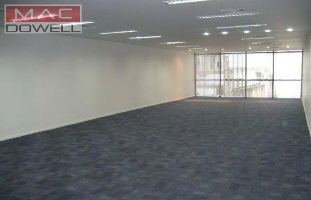 Foto 3 de Sala Comercial para alugar, 160m2 em Rio De Janeiro - RJ