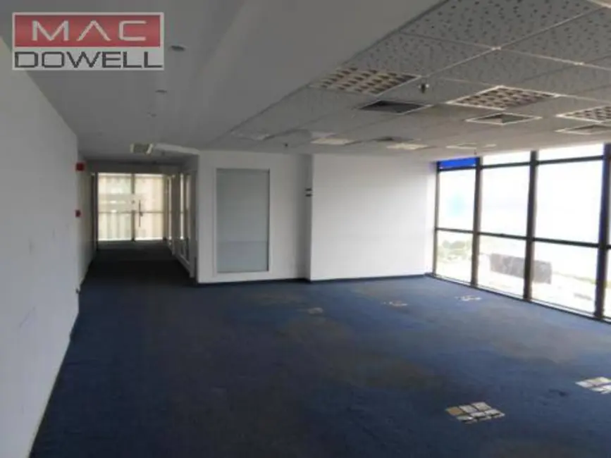 Sala Comercial para alugar, 150m2 em Centro, Rio De Janeiro - RJ - imagem 8 Foto 8 de Sala Comercial para alugar, 150m2 em Centro, Rio De Janeiro - RJ