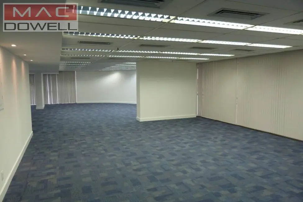 Sala Comercial para alugar, 150m2 em Centro, Rio De Janeiro - RJ - imagem 6 Foto 6 de Sala Comercial para alugar, 150m2 em Centro, Rio De Janeiro - RJ