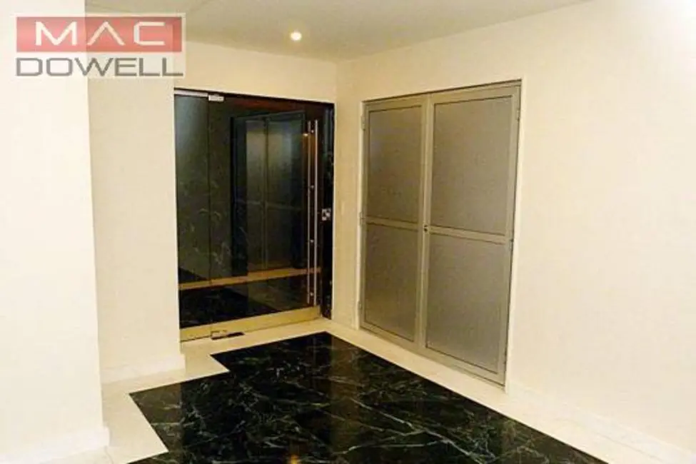 Sala Comercial para alugar, 180m2 em Centro, Rio De Janeiro - RJ - imagem 3 Foto 3 de Sala Comercial para alugar, 180m2 em Centro, Rio De Janeiro - RJ