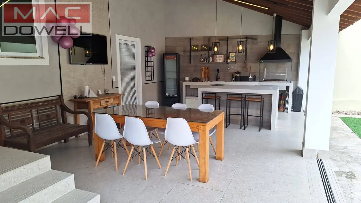 Casa com 4 quartos à venda, 204m2 em Méier, Rio De Janeiro - RJ - imagem 3 Foto 3 de Casa com 4 quartos à venda, 204m2 em Méier, Rio De Janeiro - RJ