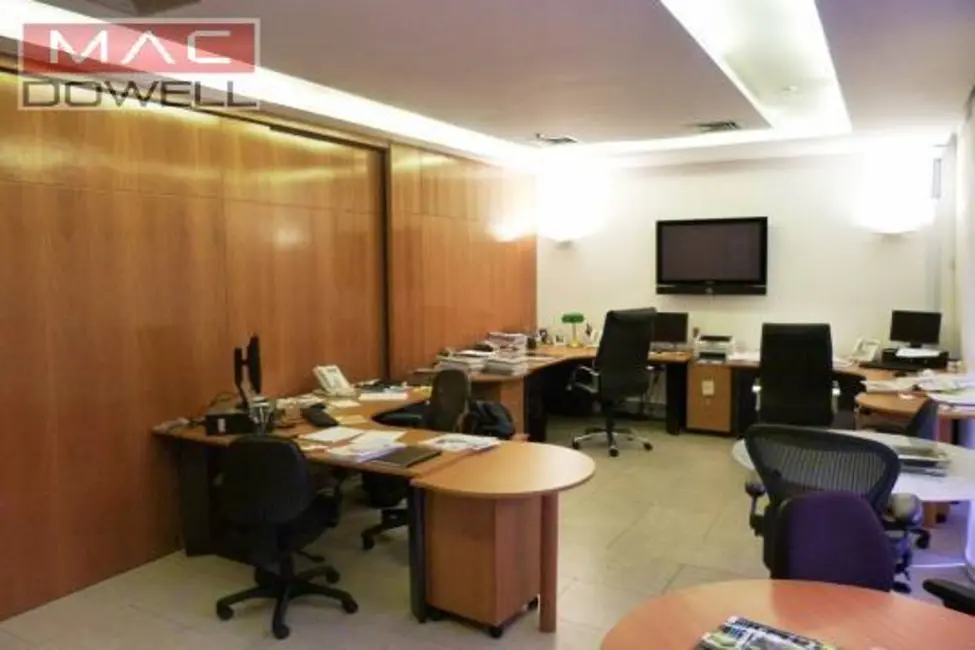 Sala Comercial para alugar, 574m2 em Rio De Janeiro - RJ - imagem 5 Foto 5 de Sala Comercial para alugar, 574m2 em Rio De Janeiro - RJ