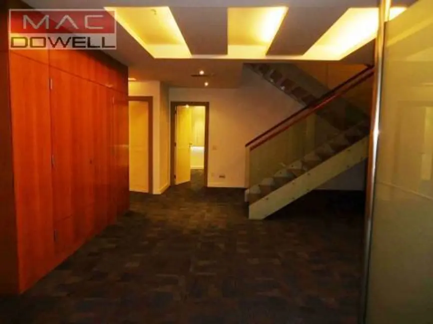 Sala Comercial para alugar, 574m2 em Rio De Janeiro - RJ - imagem 9 Foto 9 de Sala Comercial para alugar, 574m2 em Rio De Janeiro - RJ