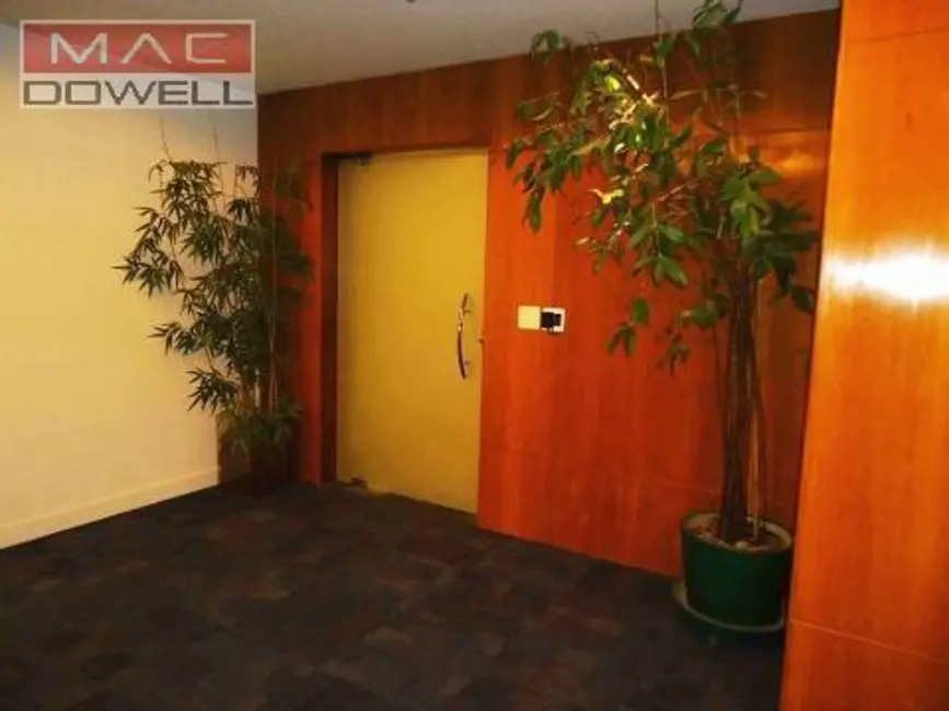Sala Comercial para alugar, 574m2 em Rio De Janeiro - RJ - imagem 7 Foto 7 de Sala Comercial para alugar, 574m2 em Rio De Janeiro - RJ