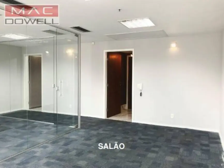 Sala Comercial para alugar, 70m2 em Centro, Rio De Janeiro - RJ - imagem 8 Foto 8 de Sala Comercial para alugar, 70m2 em Centro, Rio De Janeiro - RJ