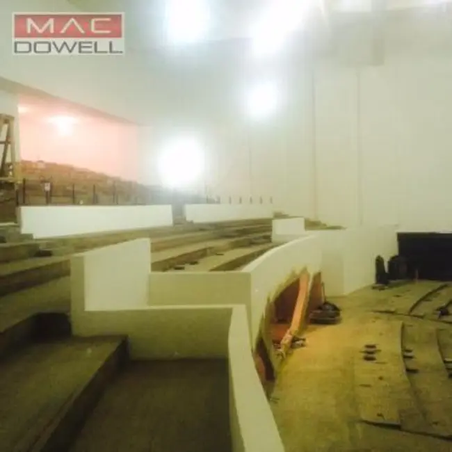 Loja para alugar, 2031m2 em Centro, Rio De Janeiro - RJ - imagem 8 Foto 8 de Loja para alugar, 2031m2 em Centro, Rio De Janeiro - RJ