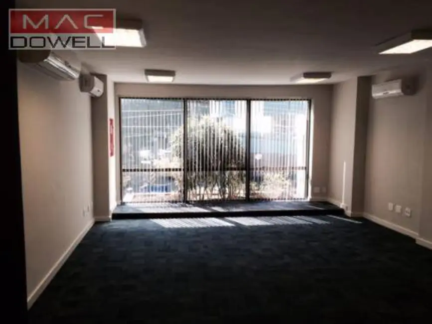 Foto 6 de Sala Comercial à venda e para alugar, 240m2 em Rio De Janeiro - RJ