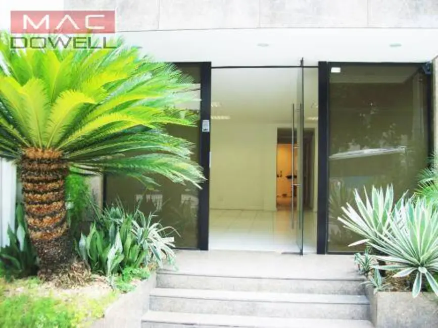Foto 2 de Sala Comercial à venda e para alugar, 240m2 em Rio De Janeiro - RJ