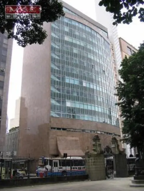 Sala Comercial para alugar, 547m2 em Centro, Rio De Janeiro - RJ - imagem 2 Foto 2 de Sala Comercial para alugar, 547m2 em Centro, Rio De Janeiro - RJ