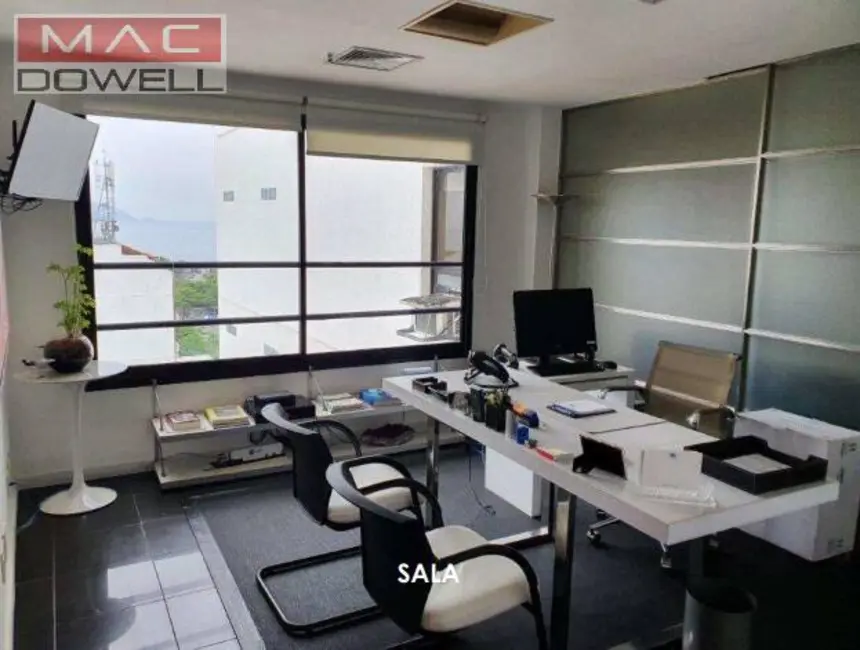 Sala Comercial para alugar, 220m2 em Leblon, Rio De Janeiro - RJ - imagem 2 Foto 2 de Sala Comercial para alugar, 220m2 em Leblon, Rio De Janeiro - RJ