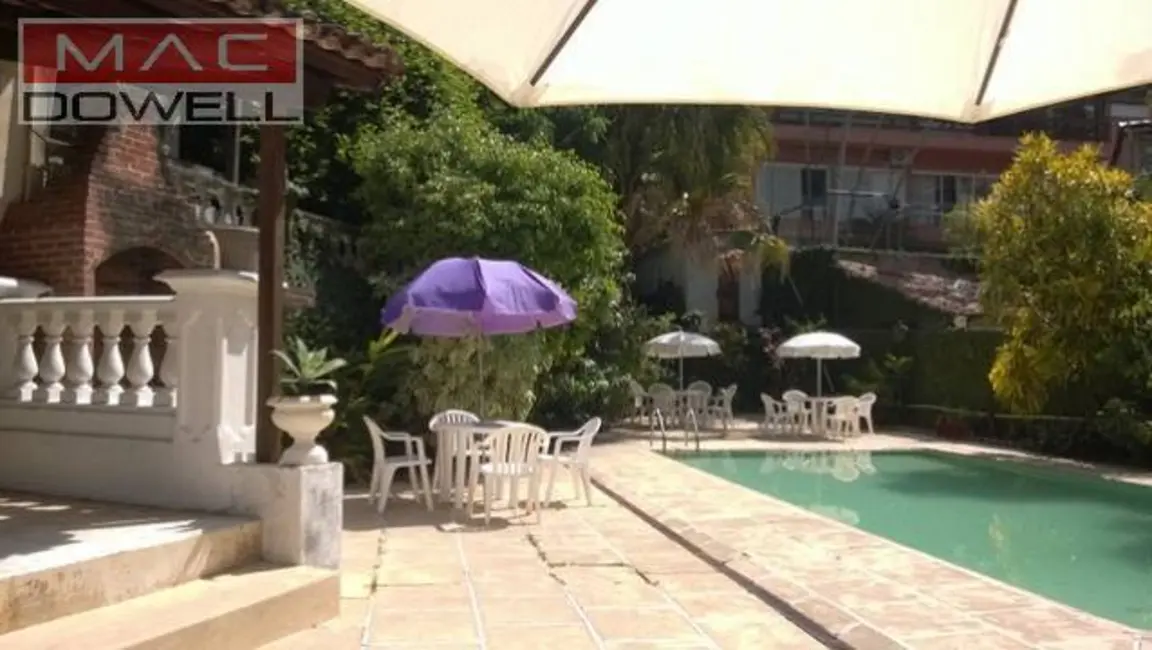 Casa com 10 quartos à venda, 1600m2 em Cosme Velho, Rio De Janeiro - RJ - imagem 3 Foto 3 de Casa com 10 quartos à venda, 1600m2 em Cosme Velho, Rio De Janeiro - RJ