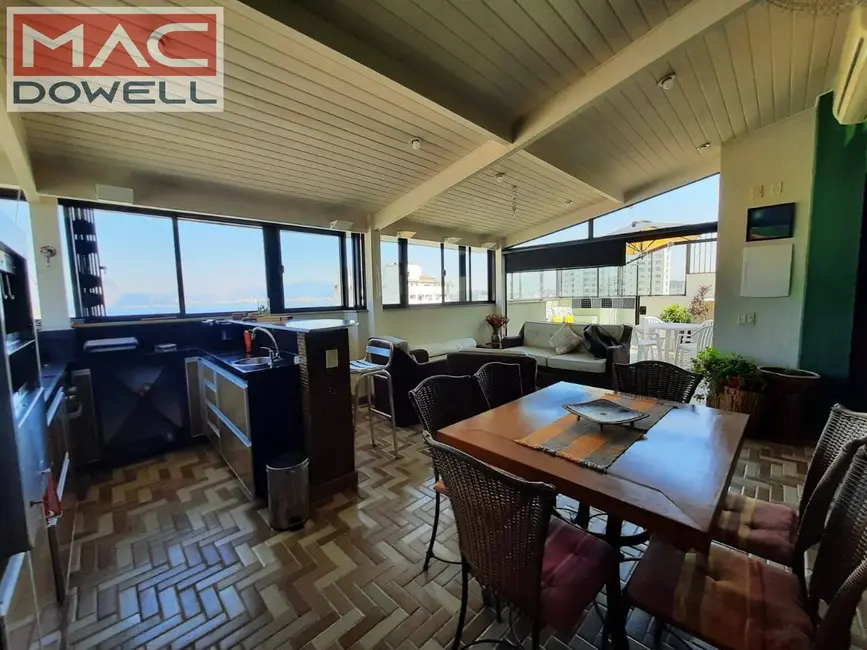 Foto 8 de Apartamento com 5 quartos à venda, 341m2 em Niteroi - RJ