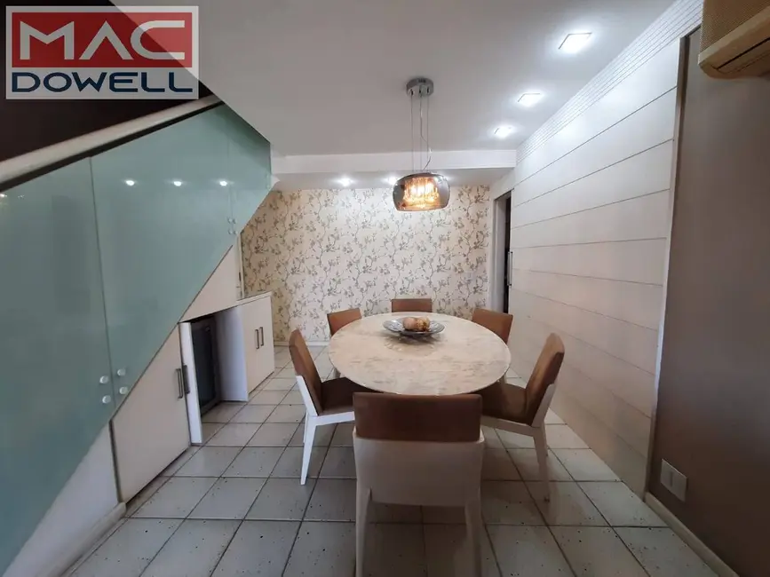 Foto 5 de Apartamento com 5 quartos à venda, 341m2 em Niteroi - RJ