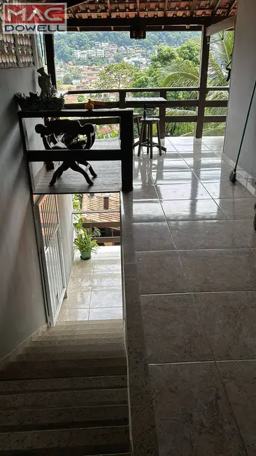 Foto 7 de Casa com 3 quartos à venda, 250m2 em Piratininga, Niteroi - RJ