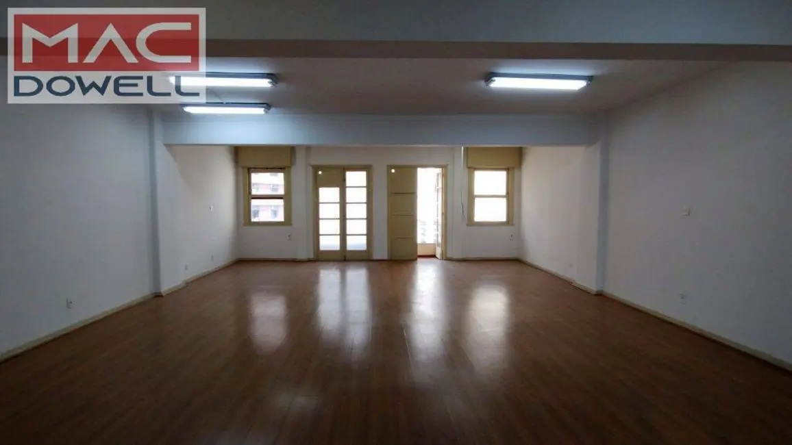 Sala Comercial à venda, 2609m2 em Centro, Rio De Janeiro - RJ - imagem 6 Foto 6 de Sala Comercial à venda, 2609m2 em Centro, Rio De Janeiro - RJ