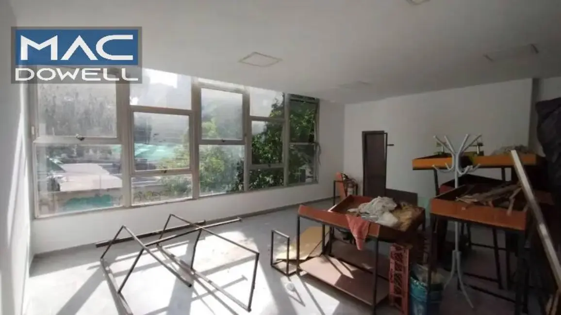 Loja à venda, 150m2 em Centro, Rio De Janeiro - RJ - imagem 1 Foto 1 de Loja à venda, 150m2 em Centro, Rio De Janeiro - RJ