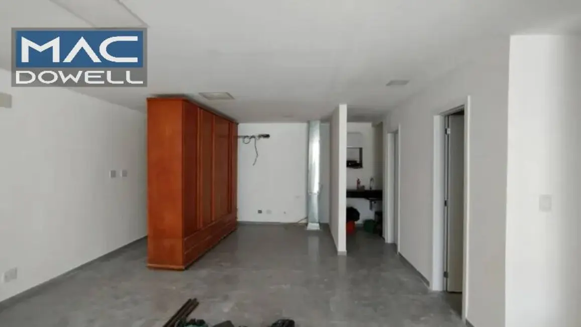 Loja à venda, 150m2 em Centro, Rio De Janeiro - RJ - imagem 4 Foto 4 de Loja à venda, 150m2 em Centro, Rio De Janeiro - RJ