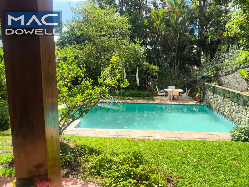 Foto 2 de Casa com 6 quartos à venda, 500m2 em São Paulo - SP