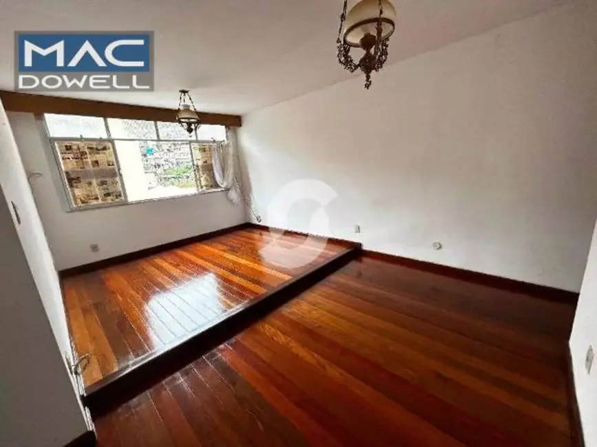 Foto 3 de Apartamento com 2 quartos à venda, 85m2 em Icaraí, Niteroi - RJ