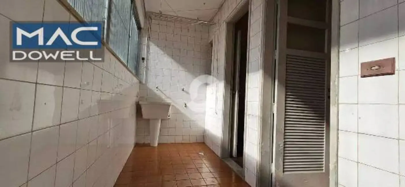 Foto 8 de Apartamento com 2 quartos à venda, 75m2 em Icaraí, Niteroi - RJ