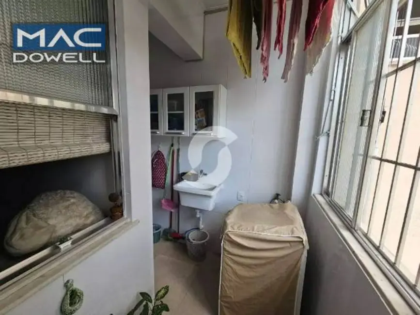 Foto 6 de Apartamento com 2 quartos à venda, 66m2 em Icaraí, Niteroi - RJ