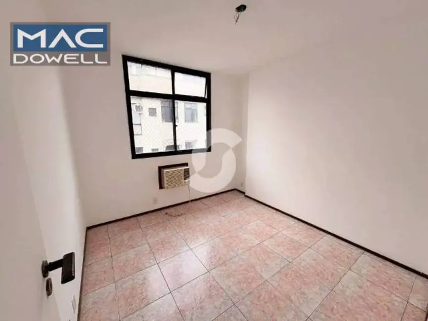 Foto 5 de Apartamento com 2 quartos à venda, 75m2 em Icaraí, Niteroi - RJ