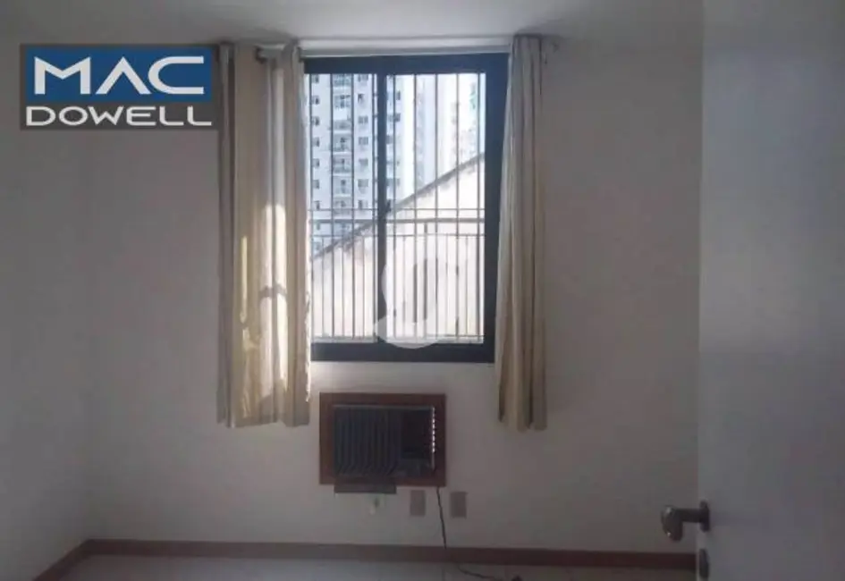 Apartamento com 2 quartos à venda, 72m2 em Icaraí, Niteroi - RJ - imagem 4 Foto 4 de Apartamento com 2 quartos à venda, 72m2 em Icaraí, Niteroi - RJ