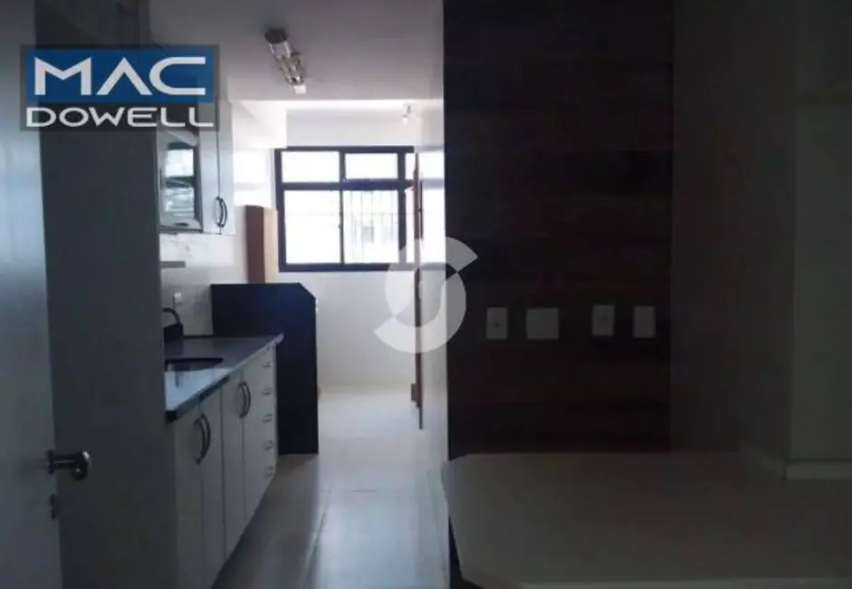 Apartamento com 2 quartos à venda, 72m2 em Icaraí, Niteroi - RJ - imagem 5 Foto 5 de Apartamento com 2 quartos à venda, 72m2 em Icaraí, Niteroi - RJ