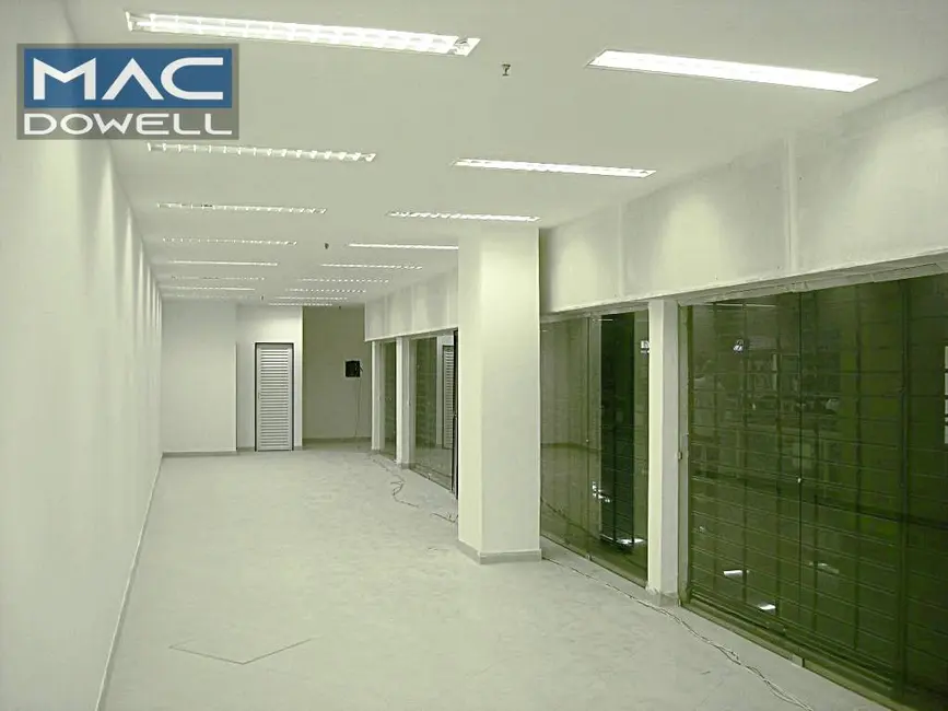 Loja para alugar, 910m2 em Madureira, Rio De Janeiro - RJ - imagem 7 Foto 7 de Loja para alugar, 910m2 em Madureira, Rio De Janeiro - RJ