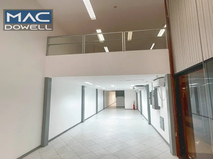 Foto 2 de Loja para alugar, 208m2 em Centro, Rio De Janeiro - RJ