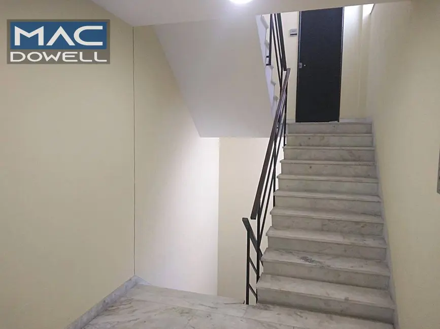 Sala Comercial para alugar, 177m2 em Centro, Rio De Janeiro - RJ - imagem 8 Foto 8 de Sala Comercial para alugar, 177m2 em Centro, Rio De Janeiro - RJ