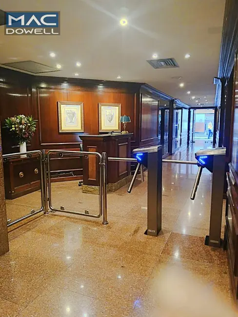 Sala Comercial para alugar, 177m2 em Centro, Rio De Janeiro - RJ - imagem 1 Foto 1 de Sala Comercial para alugar, 177m2 em Centro, Rio De Janeiro - RJ
