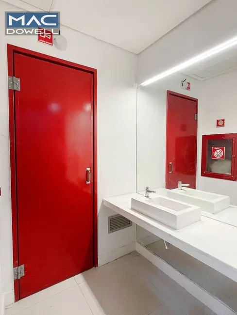 Sala Comercial para alugar, 354m2 em Botafogo, Rio De Janeiro - RJ - imagem 9 Foto 9 de Sala Comercial para alugar, 354m2 em Botafogo, Rio De Janeiro - RJ