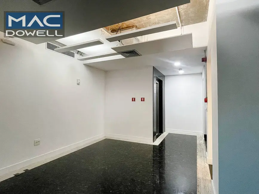 Sala Comercial para alugar, 354m2 em Botafogo, Rio De Janeiro - RJ - imagem 4 Foto 4 de Sala Comercial para alugar, 354m2 em Botafogo, Rio De Janeiro - RJ
