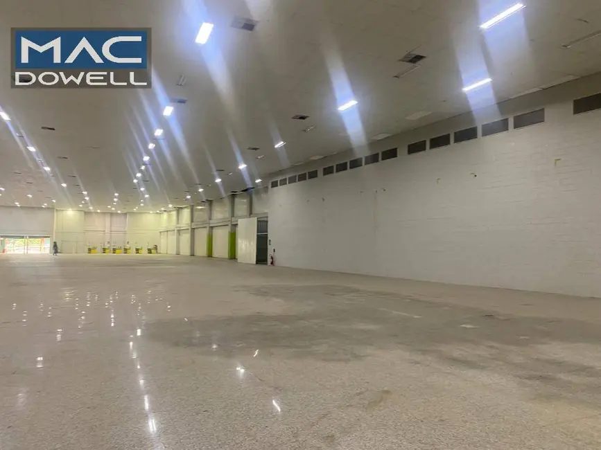 Loja para alugar, 9100m2 em Sao Joao De Meriti - RJ - imagem 2 Foto 2 de Loja para alugar, 9100m2 em Sao Joao De Meriti - RJ