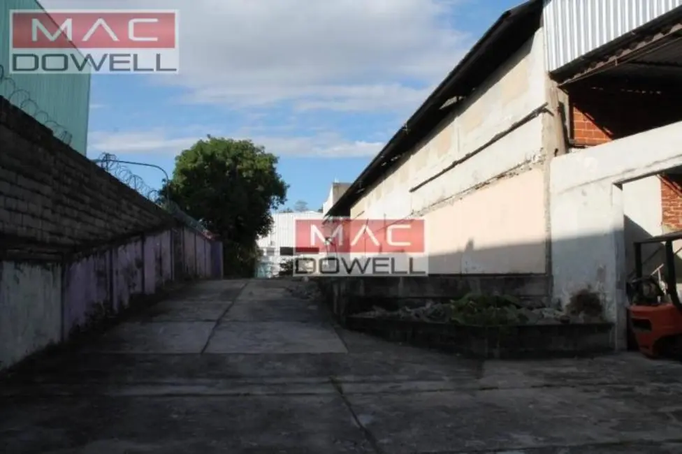 Foto 3 de Armazém / Galpão à venda e para alugar, 2300m2 em Rio De Janeiro - RJ