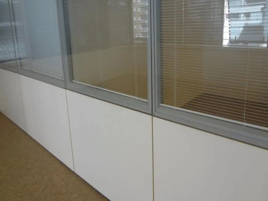 Sala Comercial para alugar, 125m2 em Itaim Bibi, São Paulo - SP - imagem 3 Foto 3 de Sala Comercial para alugar, 125m2 em Itaim Bibi, São Paulo - SP