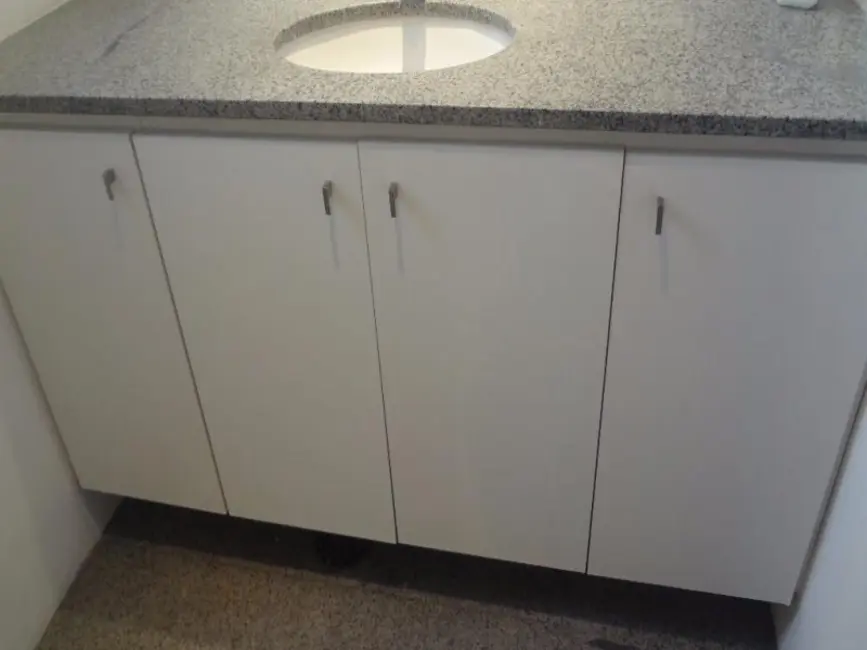 Sala Comercial para alugar, 125m2 em Itaim Bibi, São Paulo - SP - imagem 8 Foto 8 de Sala Comercial para alugar, 125m2 em Itaim Bibi, São Paulo - SP