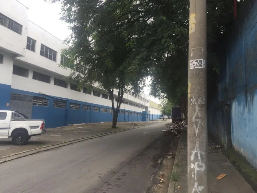 Armazém / Galpão à venda, 5800m2 em Vila Nova Cumbica, Guarulhos - SP - imagem 3 Foto 3 de Armazém / Galpão à venda, 5800m2 em Vila Nova Cumbica, Guarulhos - SP