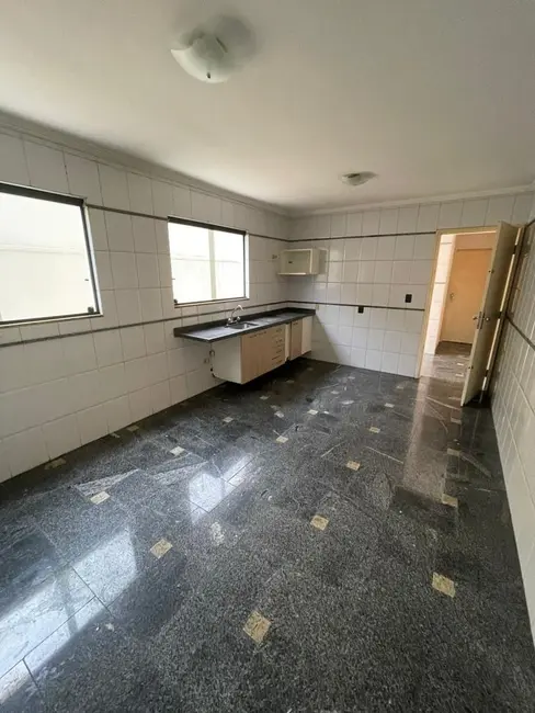 Foto 2 de Casa com 3 quartos à venda, 140m2 em Vila Constança, São Paulo - SP