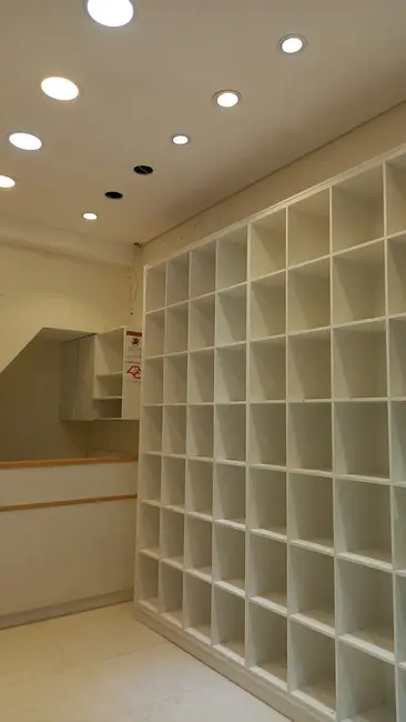 Loja à venda, 59m2 em Bom Retiro, São Paulo - SP - imagem 9 Foto 9 de Loja à venda, 59m2 em Bom Retiro, São Paulo - SP
