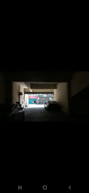 Armazém / Galpão à venda, 1000m2 em Lapa, São Paulo - SP - imagem 3 Foto 3 de Armazém / Galpão à venda, 1000m2 em Lapa, São Paulo - SP