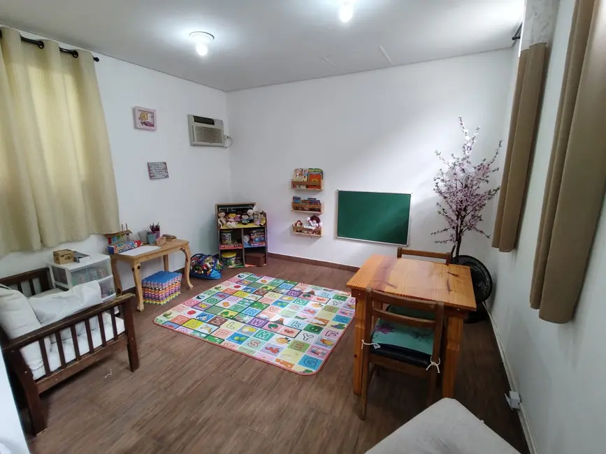 Casa com 4 quartos à venda, 250m2 em Vila Mazzei, São Paulo - SP - imagem 2 Foto 2 de Casa com 4 quartos à venda, 250m2 em Vila Mazzei, São Paulo - SP