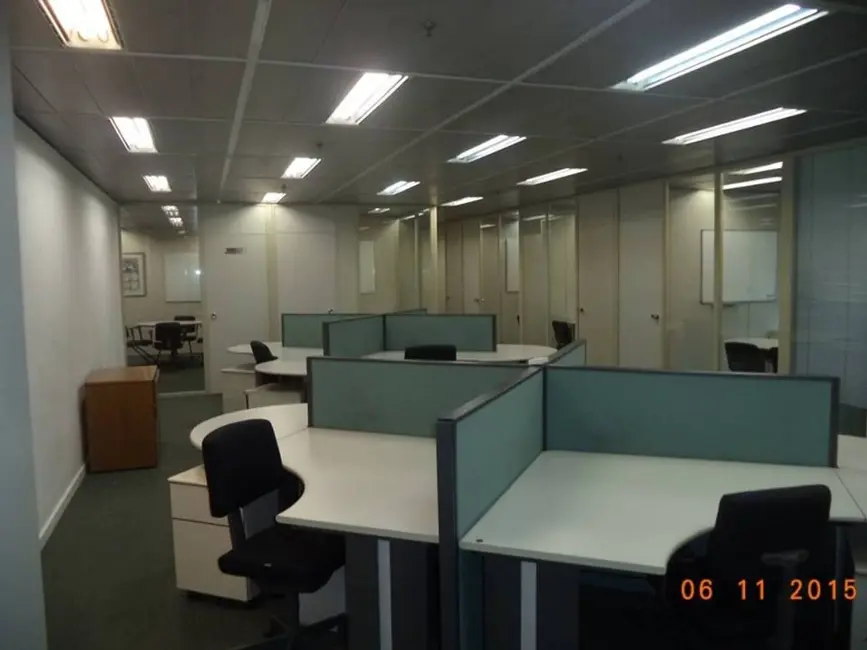 Foto 1 de Sala Comercial para alugar, 260m2 em Vila Olímpia, São Paulo - SP