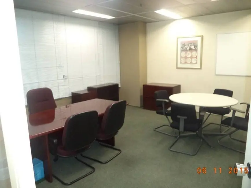 Foto 3 de Sala Comercial para alugar, 260m2 em Vila Olímpia, São Paulo - SP