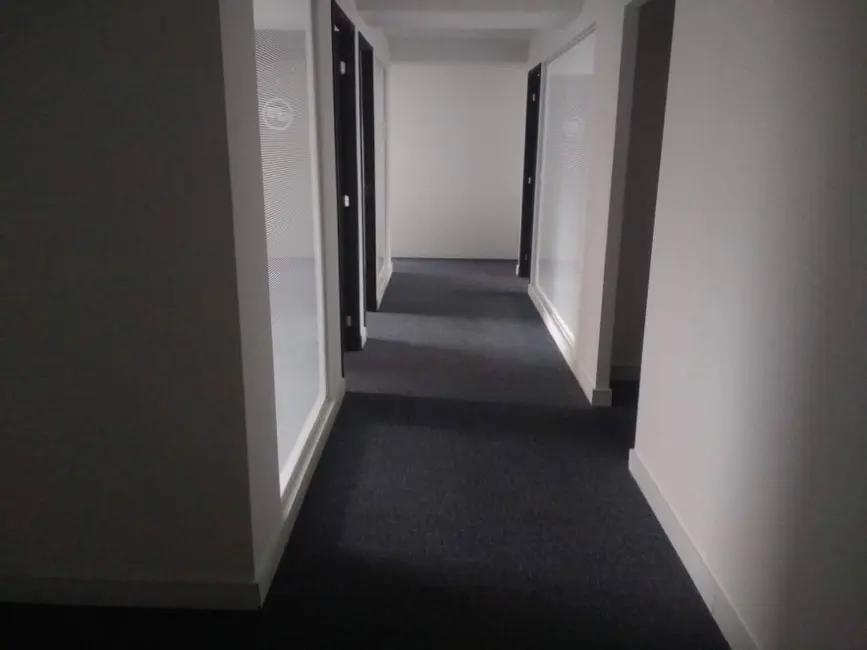 Foto 8 de Sala Comercial à venda e para alugar, 212m2 em São Paulo - SP